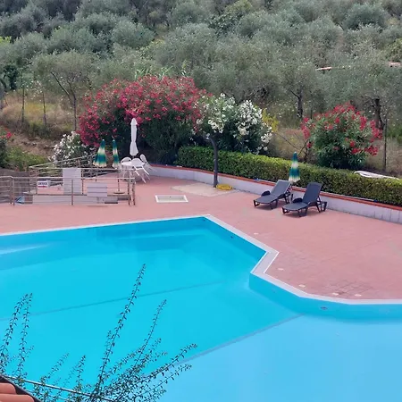 Gli Ulivi By Interhome